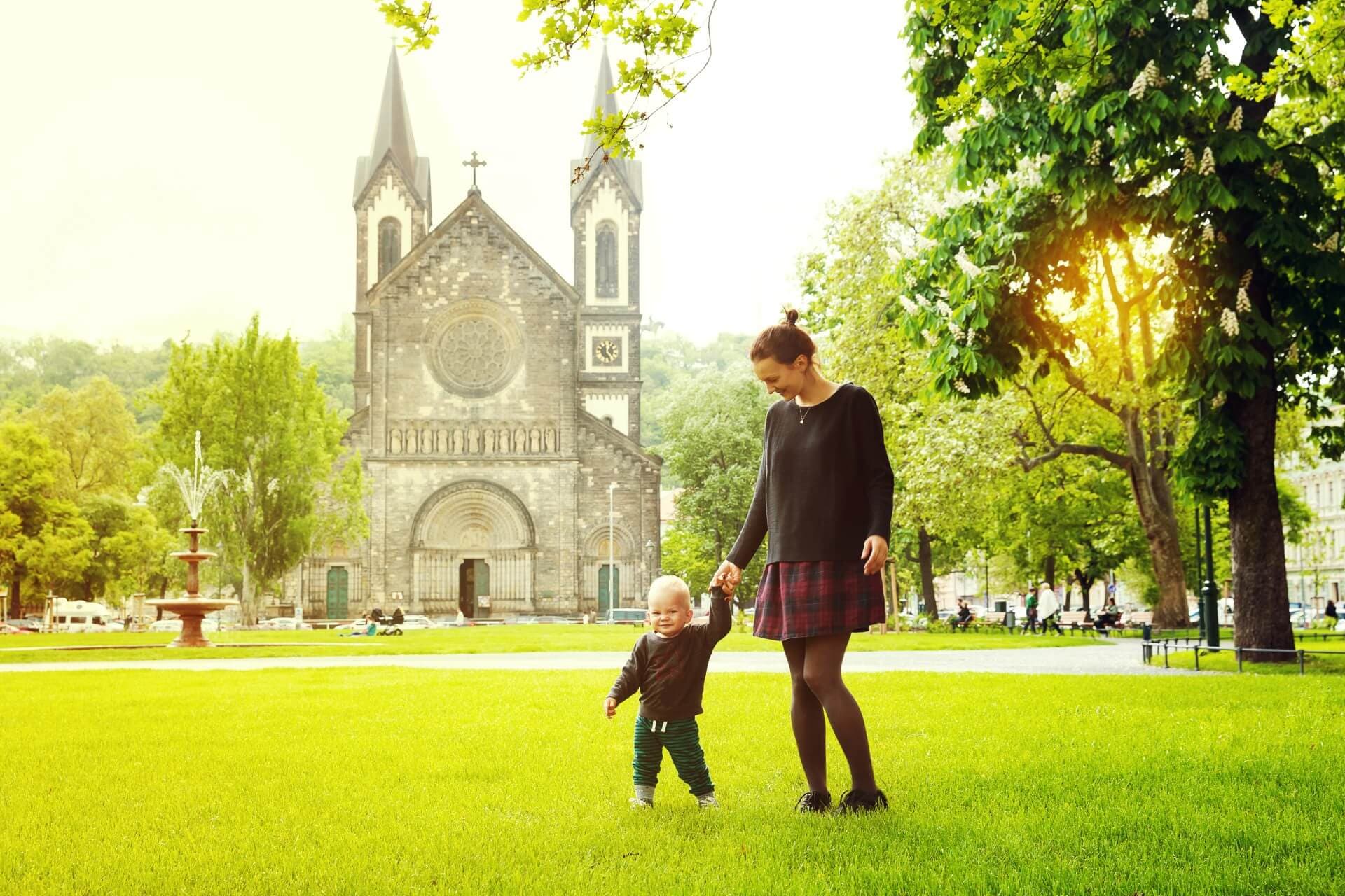 Karlínské náměstí je ideálním cílem nejen rodinných procházek